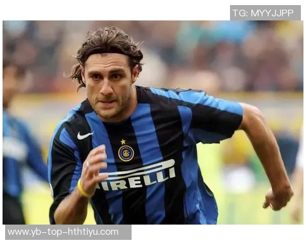 维埃里盛赞霍伊伦潜力巨大或将成为世界顶级前锋之一